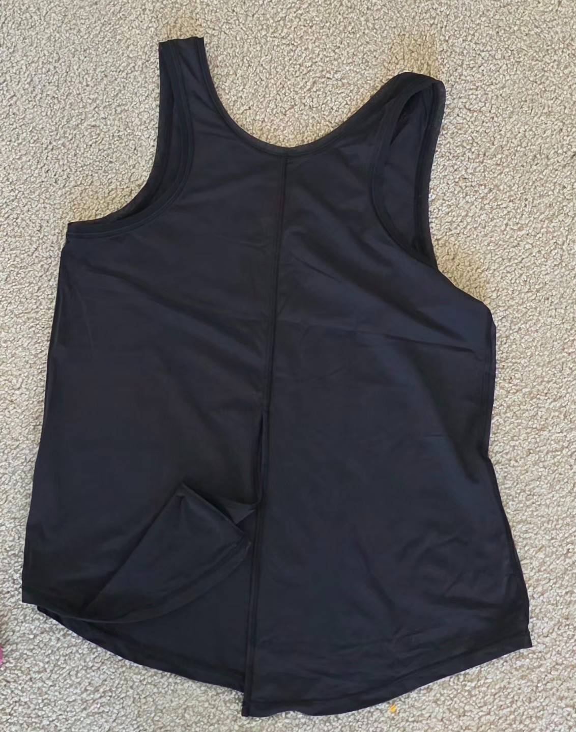 Lululemon – Turn About Tank Black V-Neck Mesh Trim – Size 4, Black