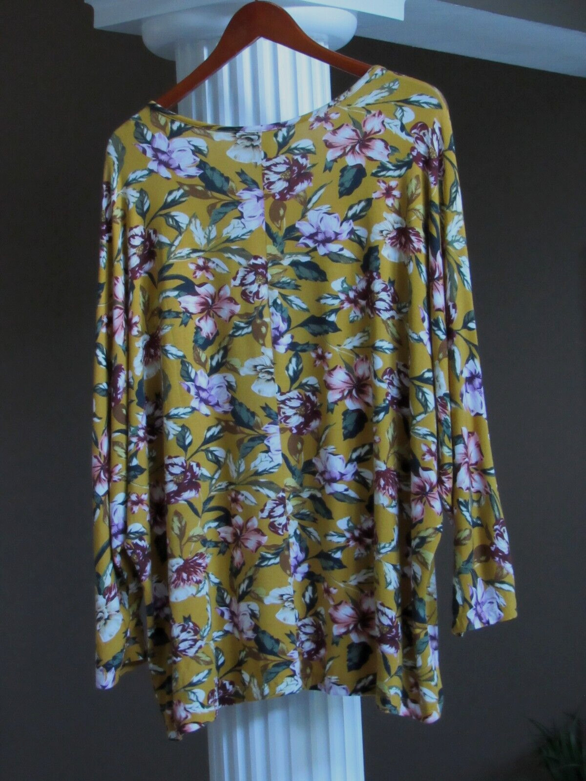 JOAN VASS Mustard Multi Floral Print V-Neck Long Sleeve Top Shirt 3X NWT $58