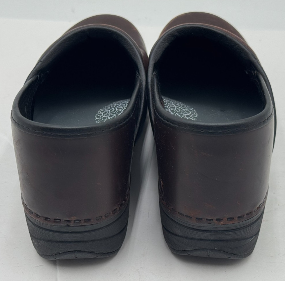Dansko XP 2.0 Women’s Clog 8.5-9 Brown Leather Round Toe Casual Slip On Shoes