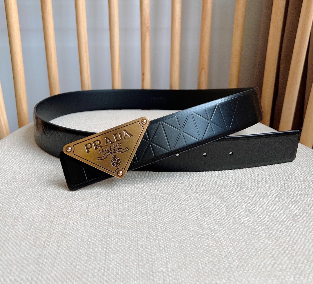 Prada men’s leather belt in Black SIZE 85-110
