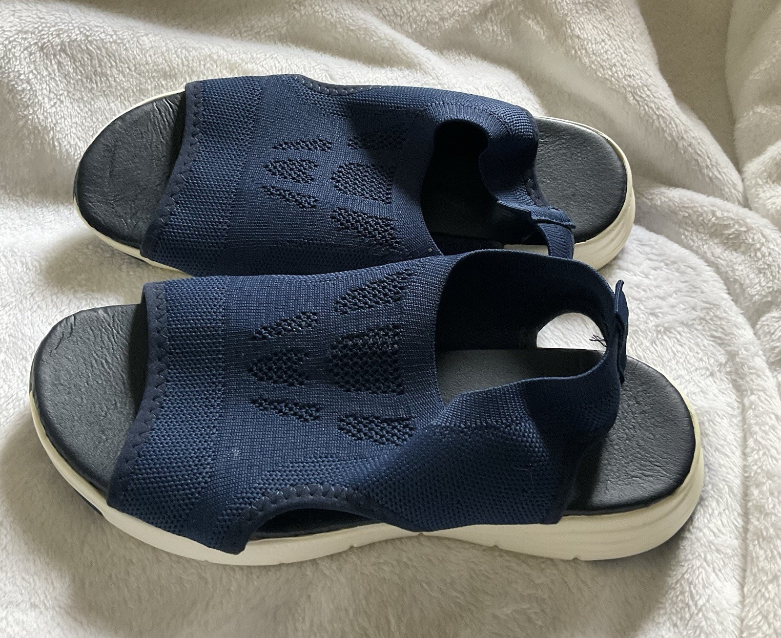 Sandals Women New Size 7