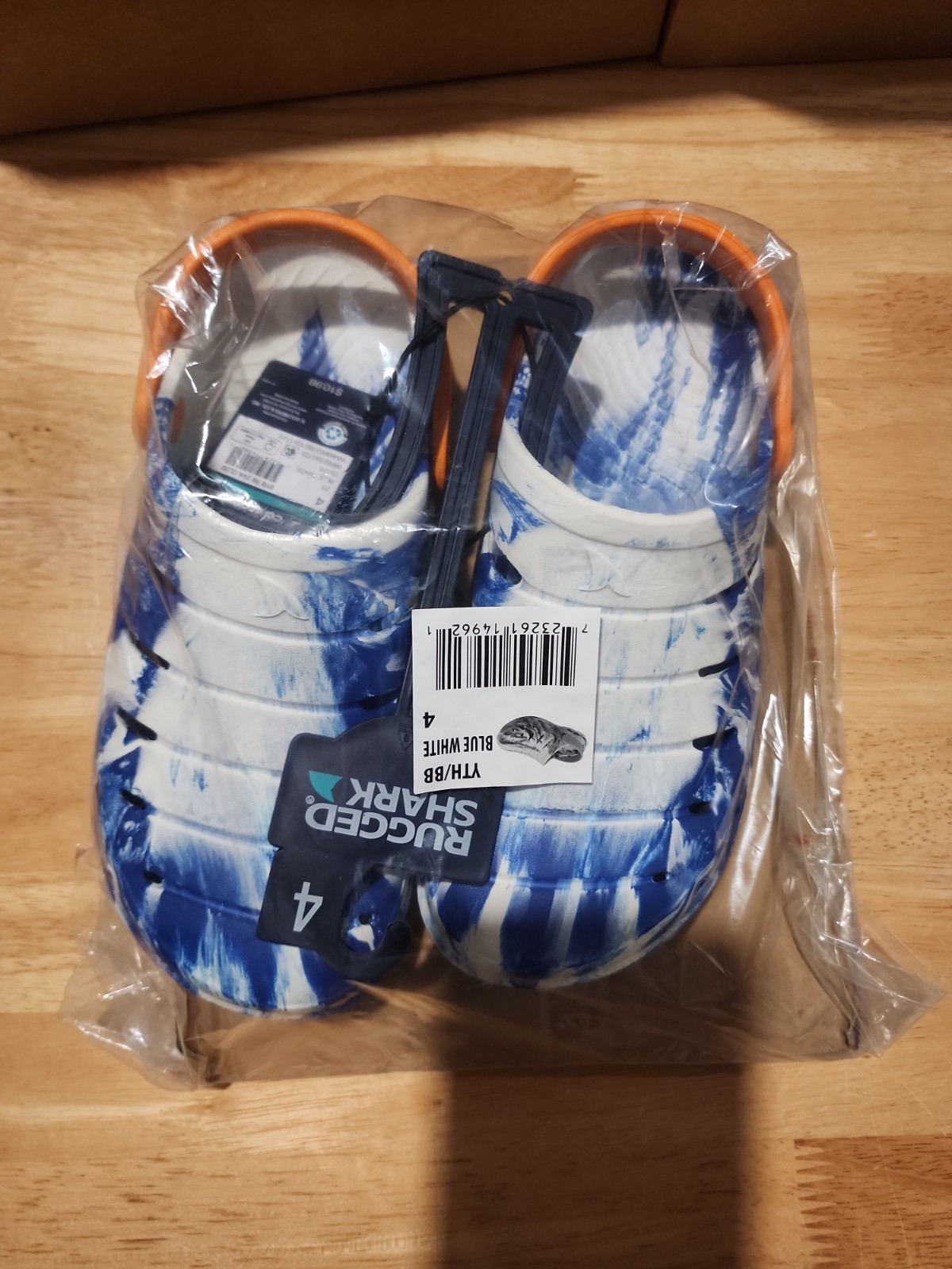RUGGED SHARK CLOGS YTH SIZE 4