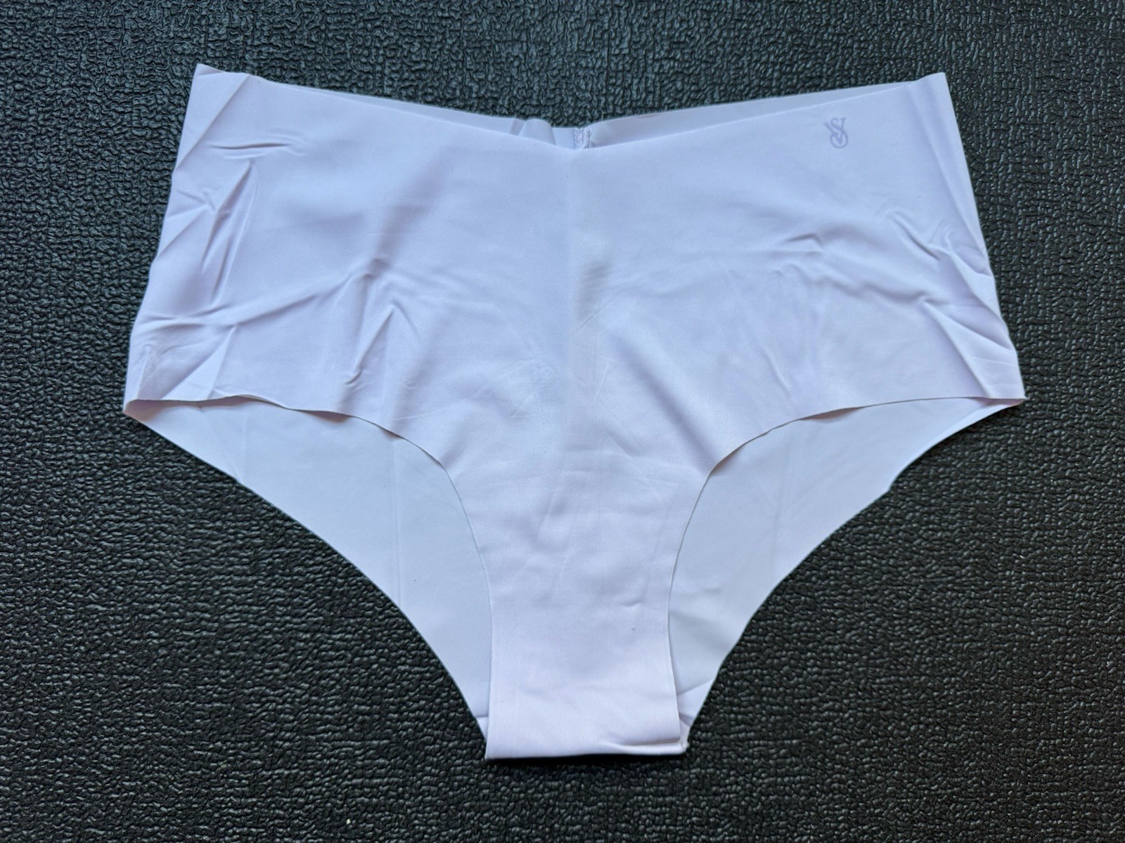 Lot 5 Victoria’s Secret sz M No-Show Cheeky Tanga Panty Bundle Pack Cheekster