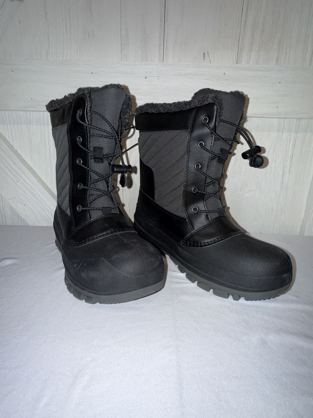 All In Motion Kids’ Skylar Lace-Up Waterproof Winter Boots (b1)