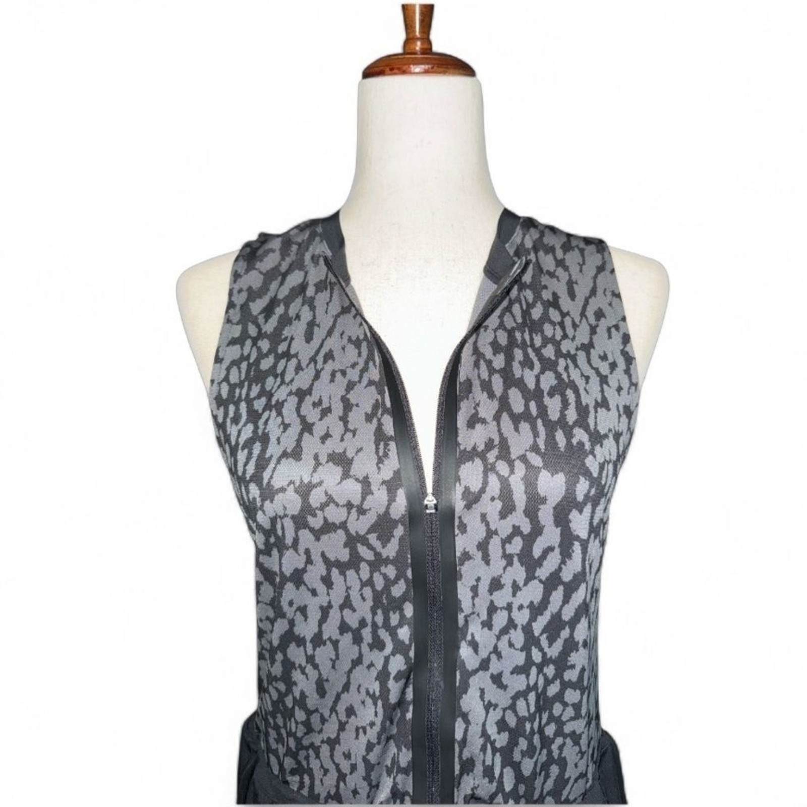 NWT Varley Lagoda Tennis Dress Shadow Animal Print Small Pickleball