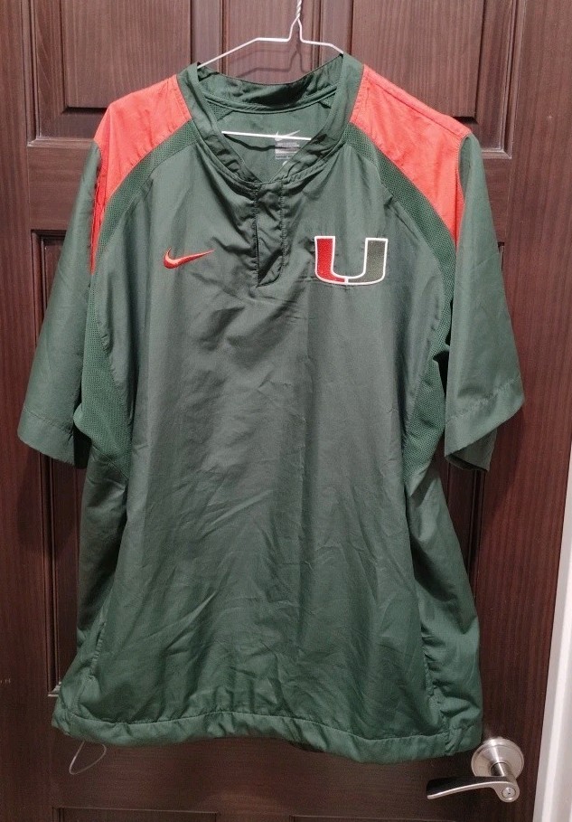 Miami Hurricanes Team Issued Short Sleeve Windbreaker Large