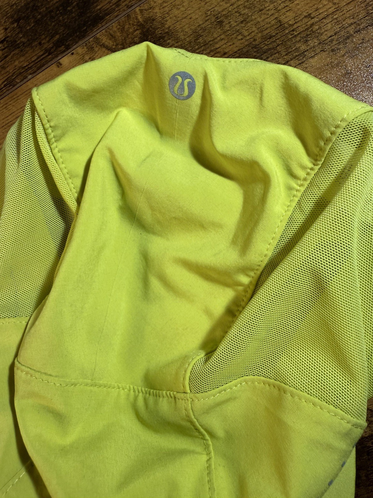 Lululemon Womens Fast Free Running Hat Elite, Bright Lime Green /Yellow Nice!