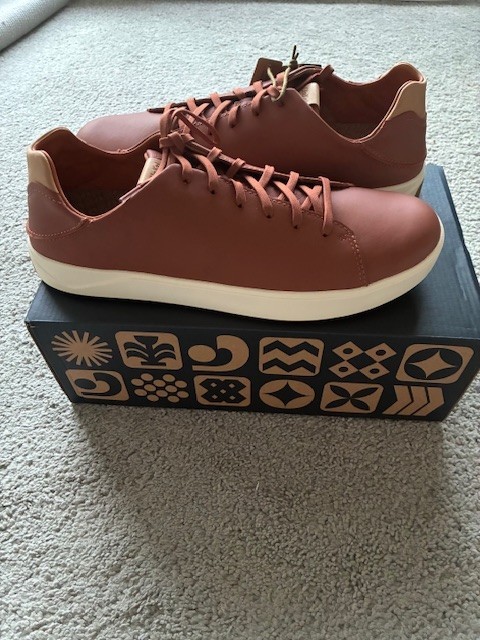 OluKai Lae‘ahi Lī ‘Ili Men’s Leather Sneakers Kukui Brown 12.5 US NEW IN BOX