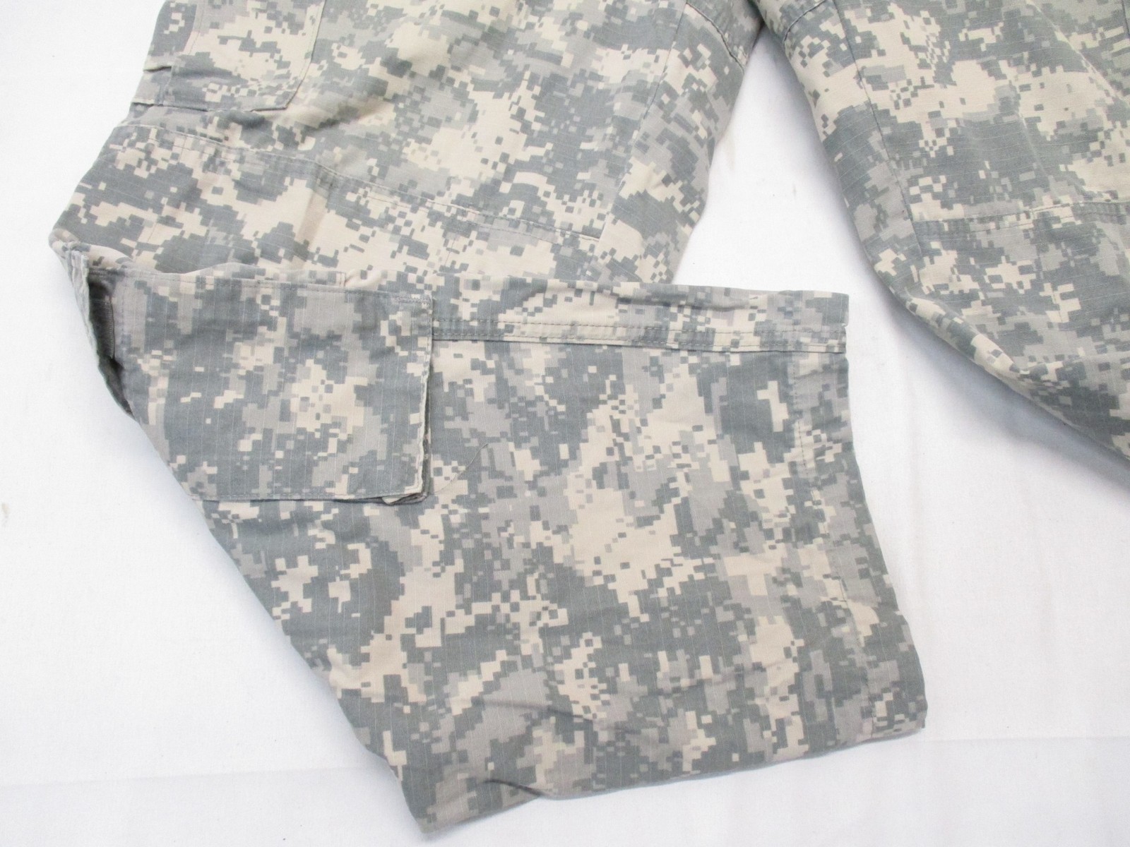 USED USGI ARMY DIGITAL CAMO ACU COMBAT PANTS TROUSERS CARGO UNIFORM BDU BOTTOMS
