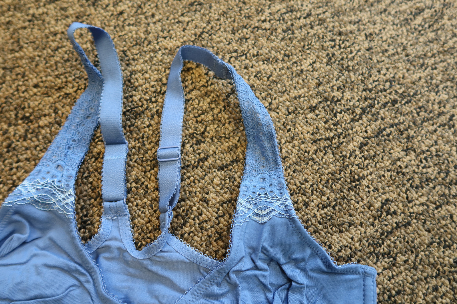 New Wacoal Soft Embrace Front Close Racerback Bra – Size 36D – Blue – # 851311