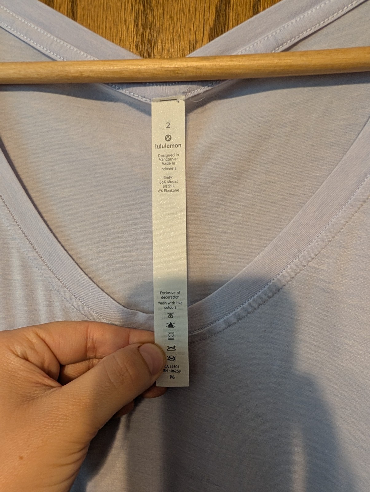 Lululemon Womens Size 2 Long Sleeve V-Neck Shirt Silk Modal Blend Lavender Top