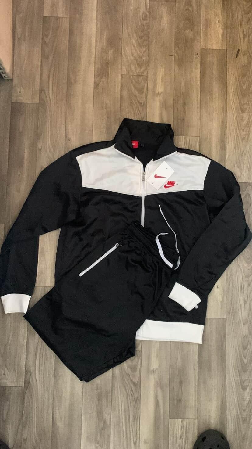 Nike Men’s M Black/White Colorblock 2-Pc Tracksuit Set Jacket & Pants Pockets