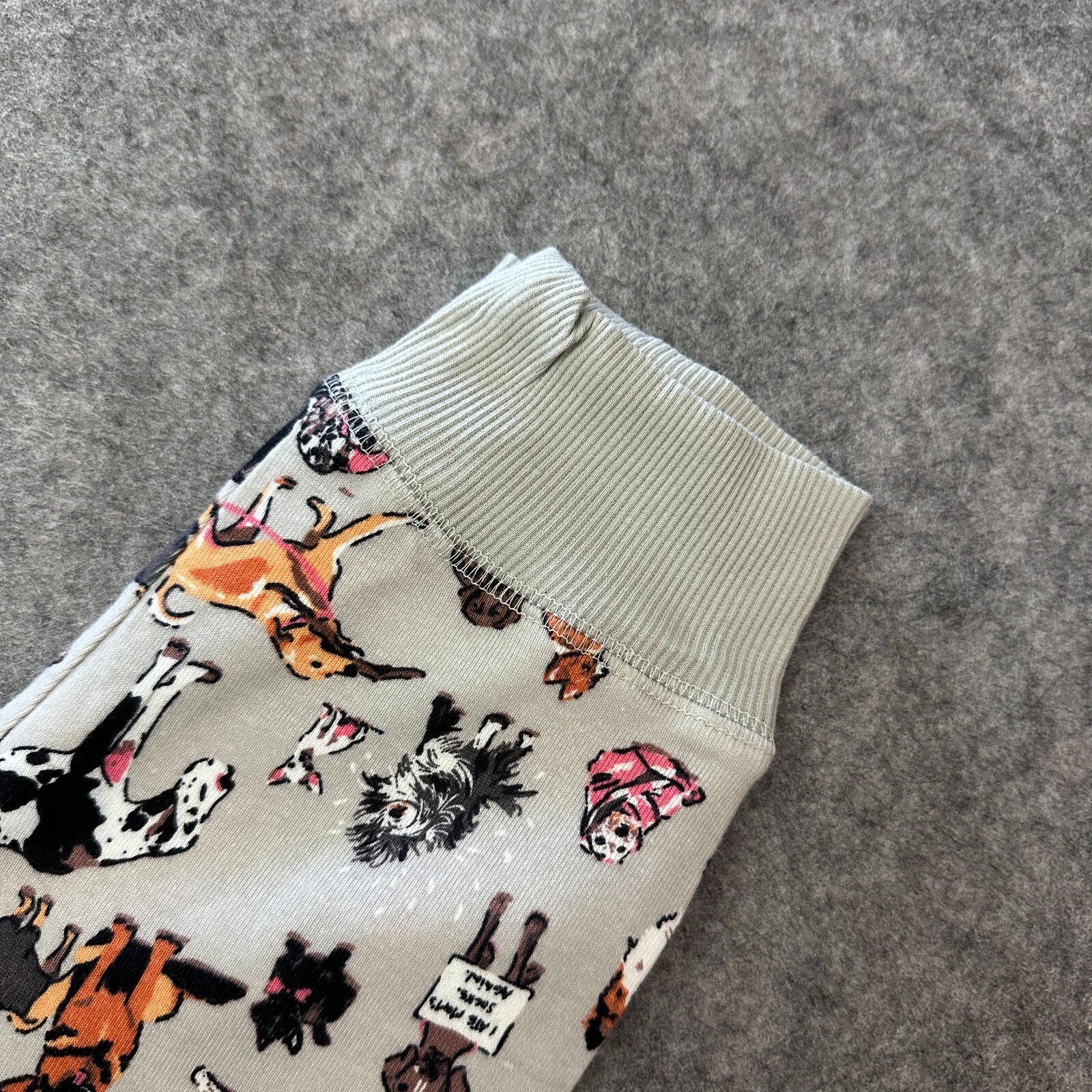 Vera Bradley Ribbed Cotton Jogger Pajama Pants Dog Show Print Gray NWT