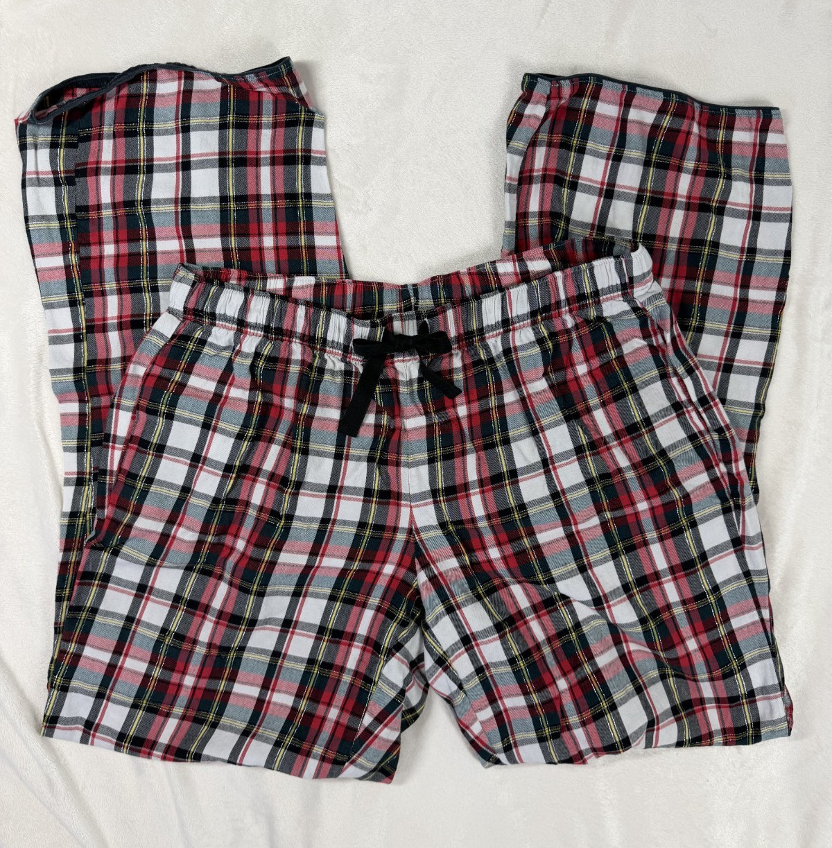 Victoria’s Secret: red/white/black flannel pajama pants women’s size S