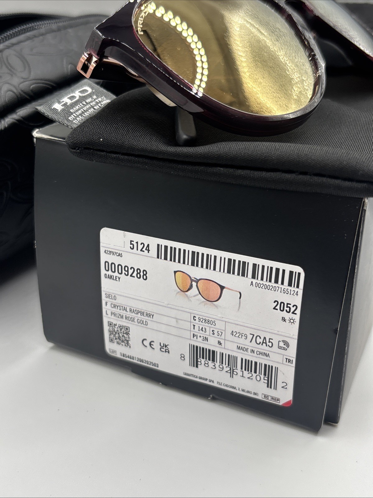 Oakley Sunglasses Women’s Prizm Crystal Raspberry New Authentic W/ Case