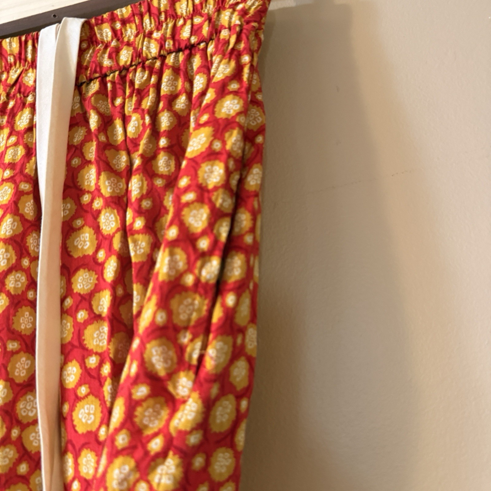 1980s Parachute Pants Tribal Dance Hammer Judy Knapp Excellent Small Floral