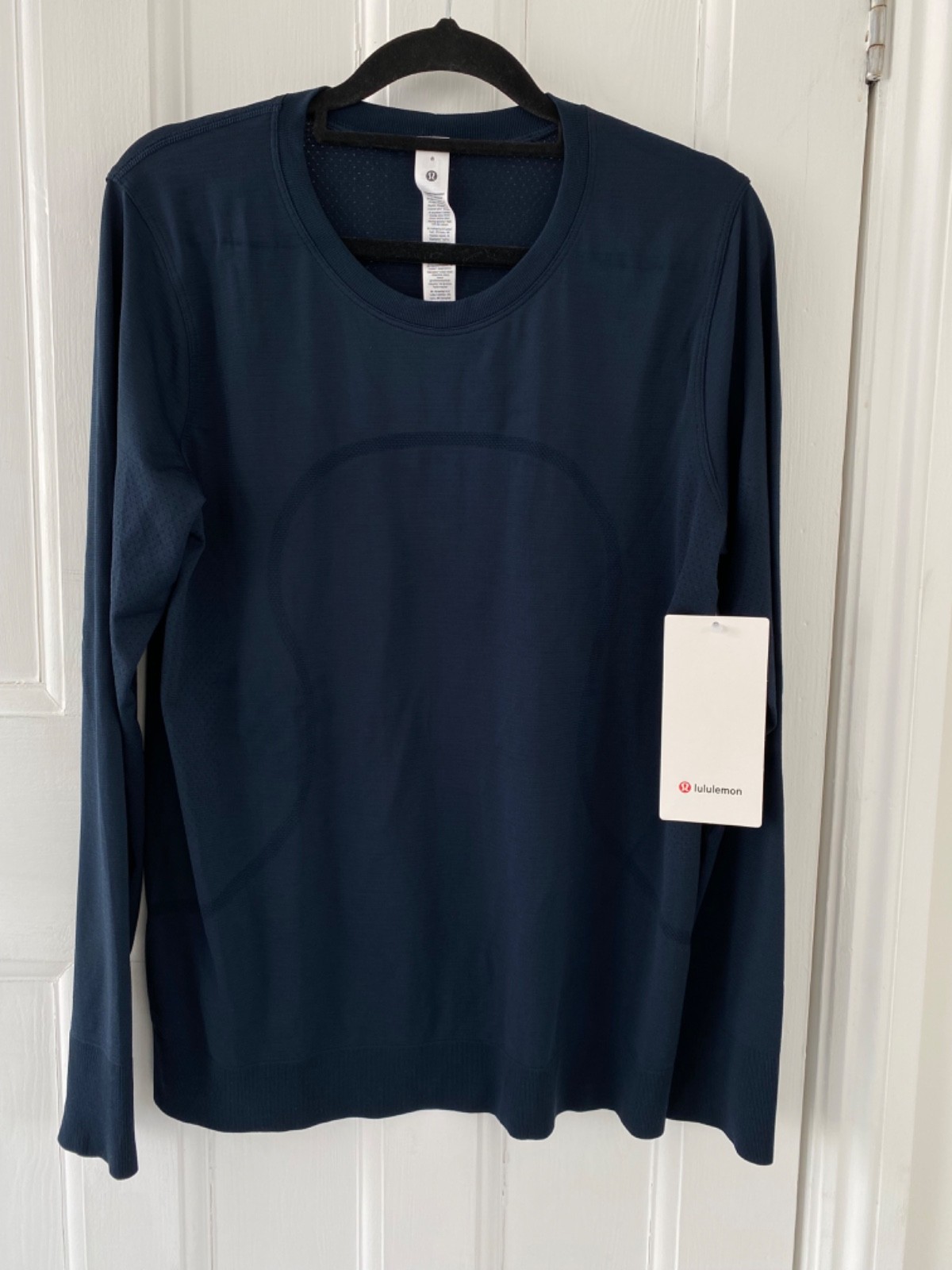 Lululemon Relaxed Swiftly Long Sleeve Top UK 12 US 8 Navy BNWT