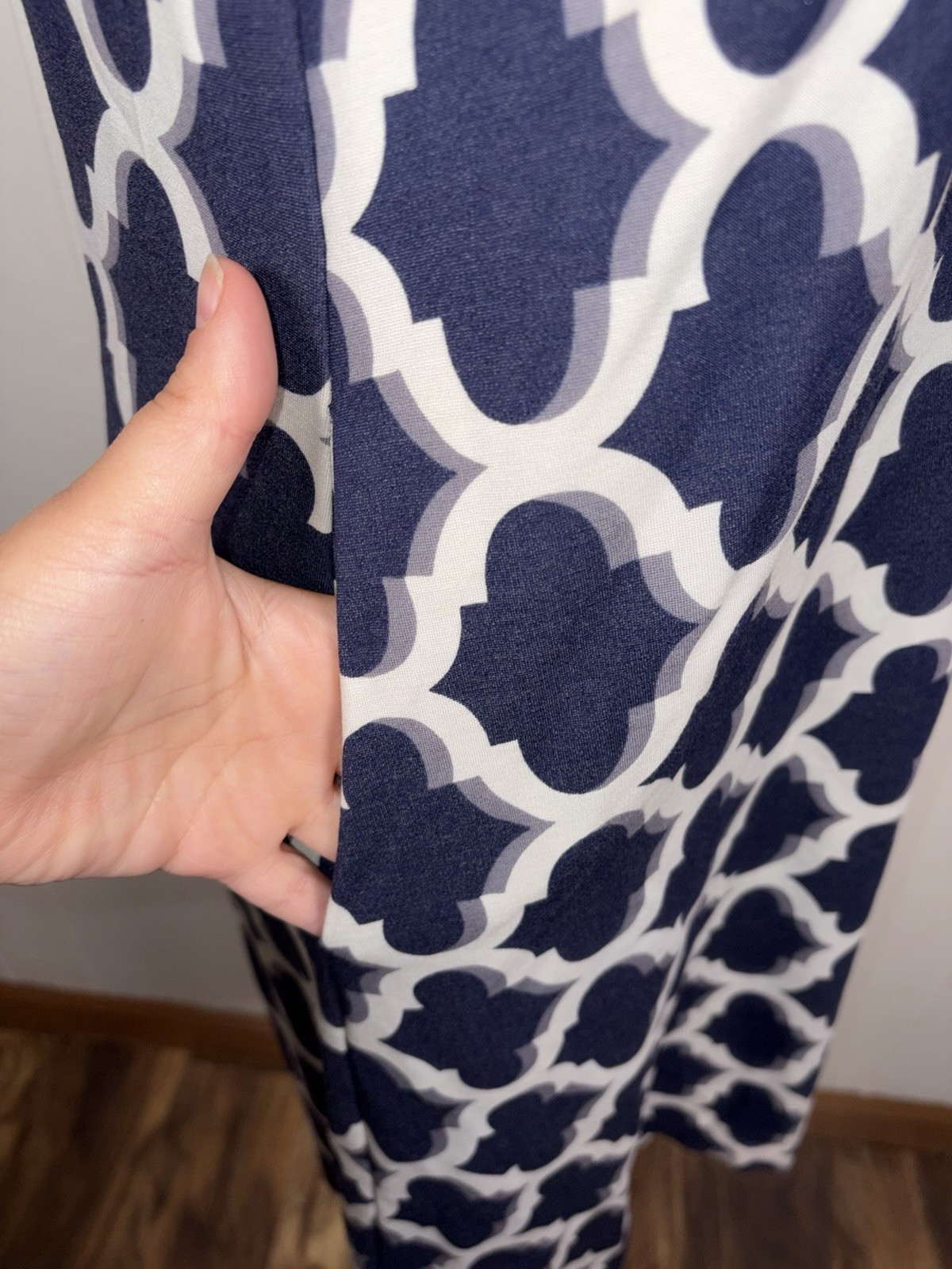 J.McLaughlin Catalina Cloth Shirt Dress Medium Navy White Pockets Buttons