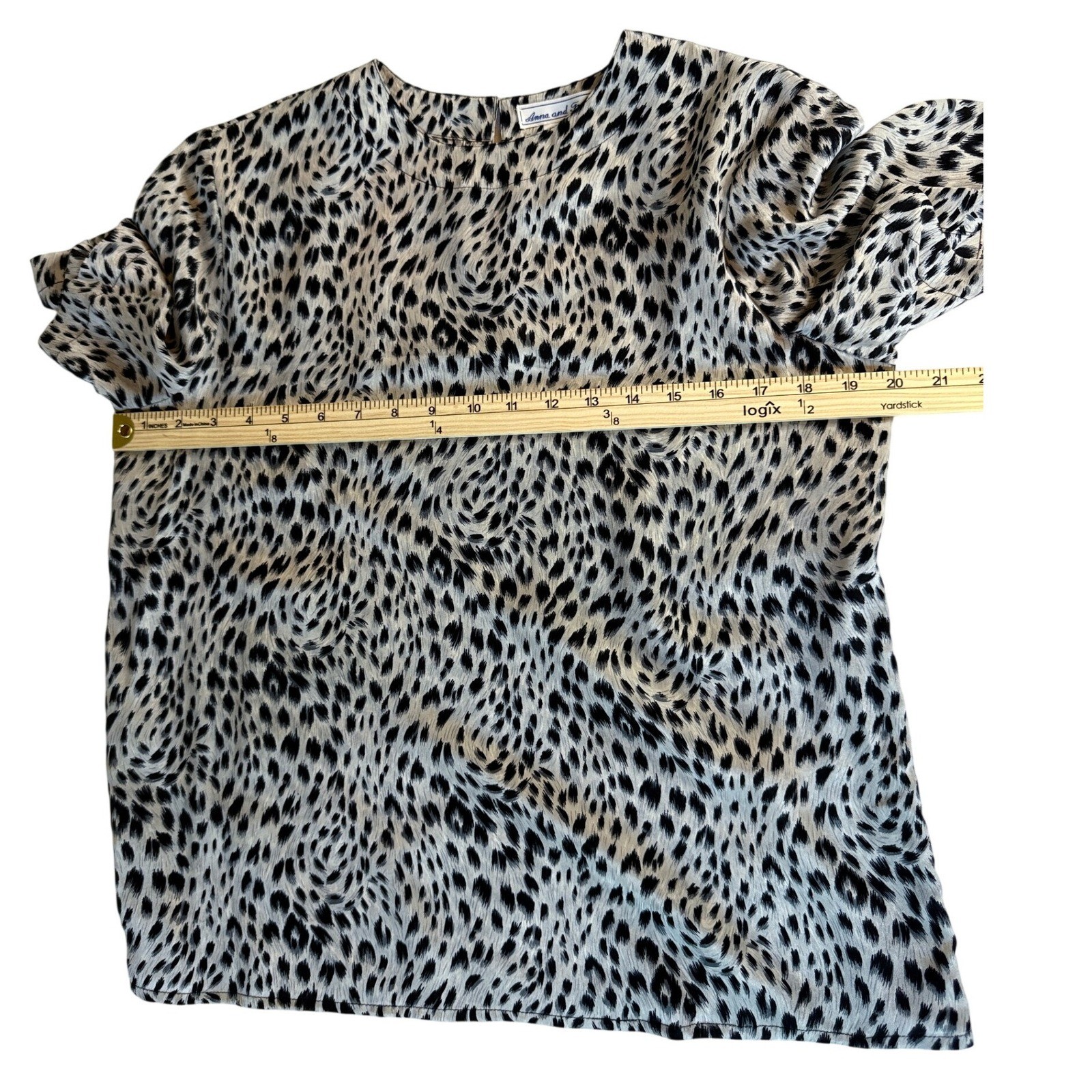 Anna and Frank Vintage Silk Animal Print Blouse Shoulder Pads NWT Black
