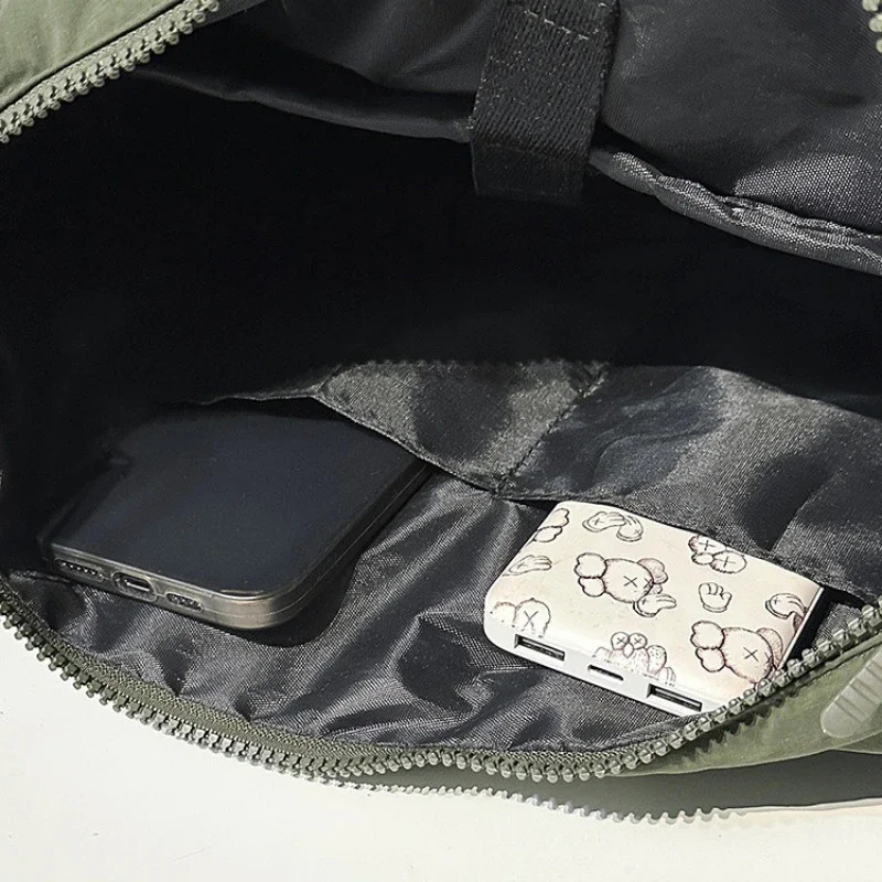 UNIQLO Fashion Casual Multi-pocket Messenger Bag Women Nylon Shoulder Bag Travel