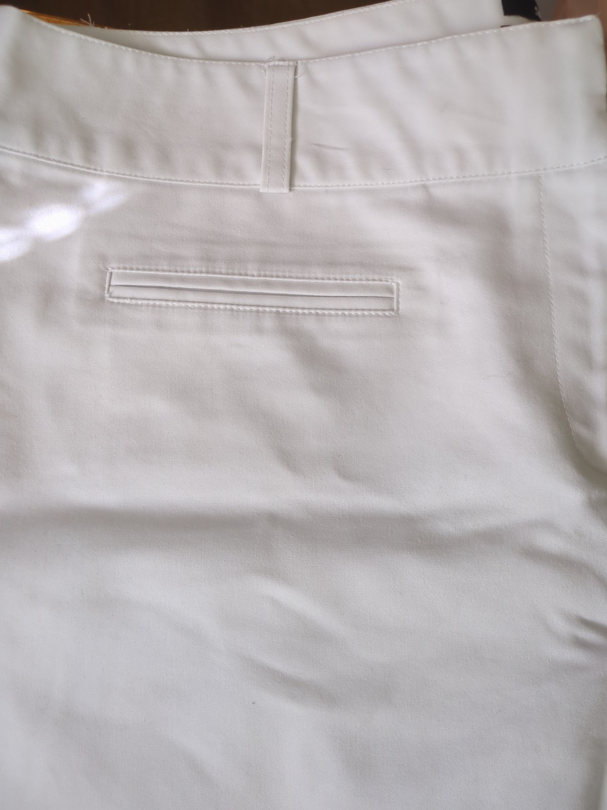 Style & Co White Pants Size 18 Snap And Zip Closure Button Embellished Ankles