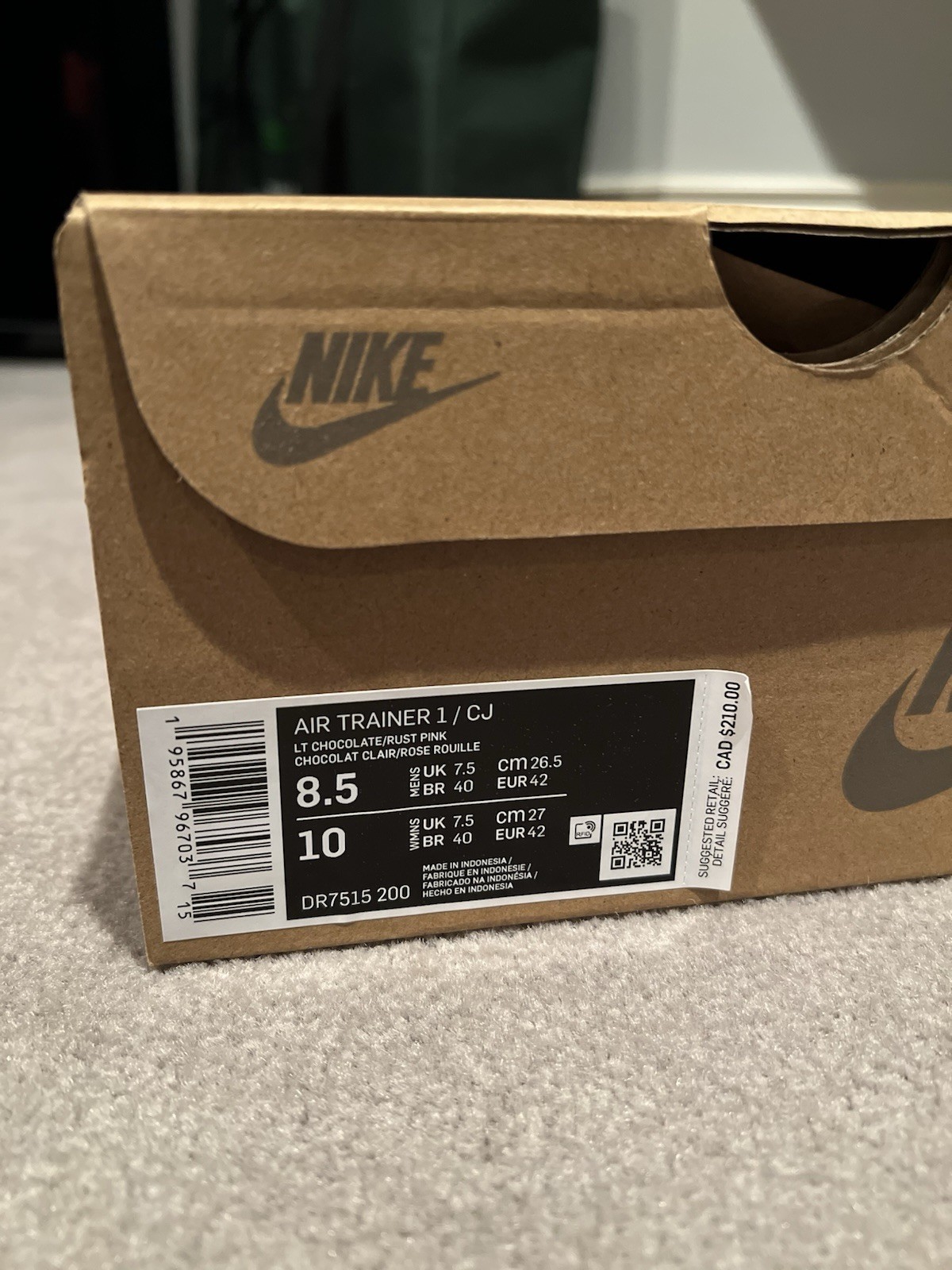 Size 8.5 | Travis Scott x Nike Air Trainer 1 SP Chocolate Wheat | UNDER RETAIL