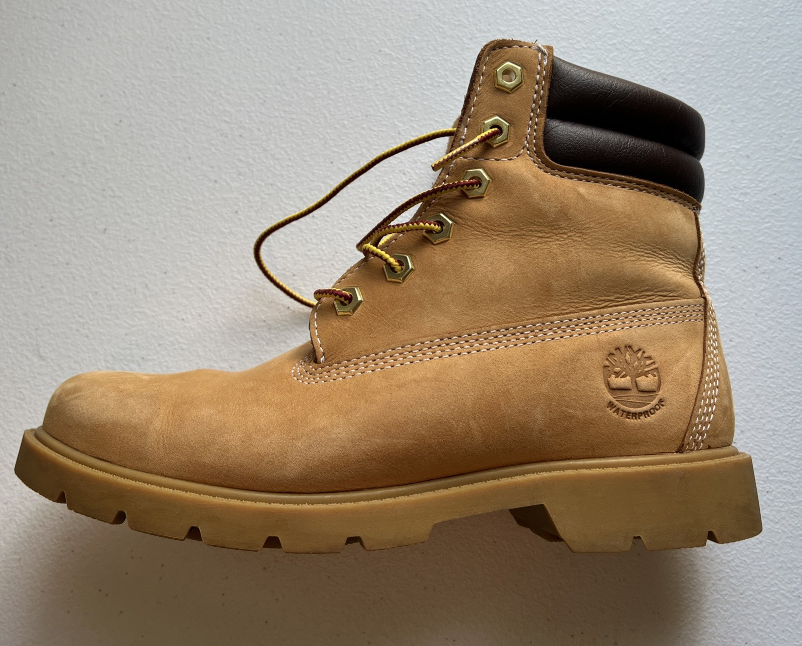 Timberland Men’s Size 8 M Boot Wheat Nubuck Premium 6 Inch