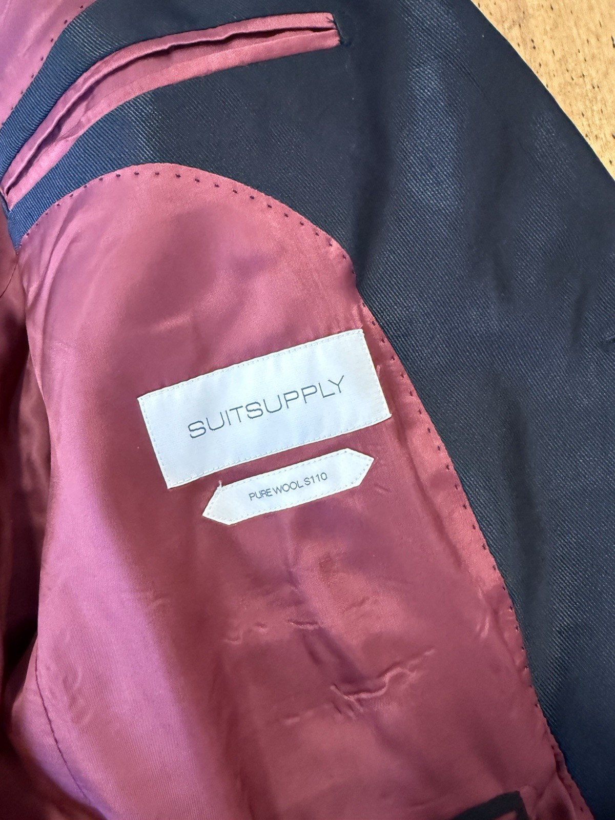 Suitsupply Tuxedo Black Silk Vitale Barberis Canonico 110s Wool 46S Measurements