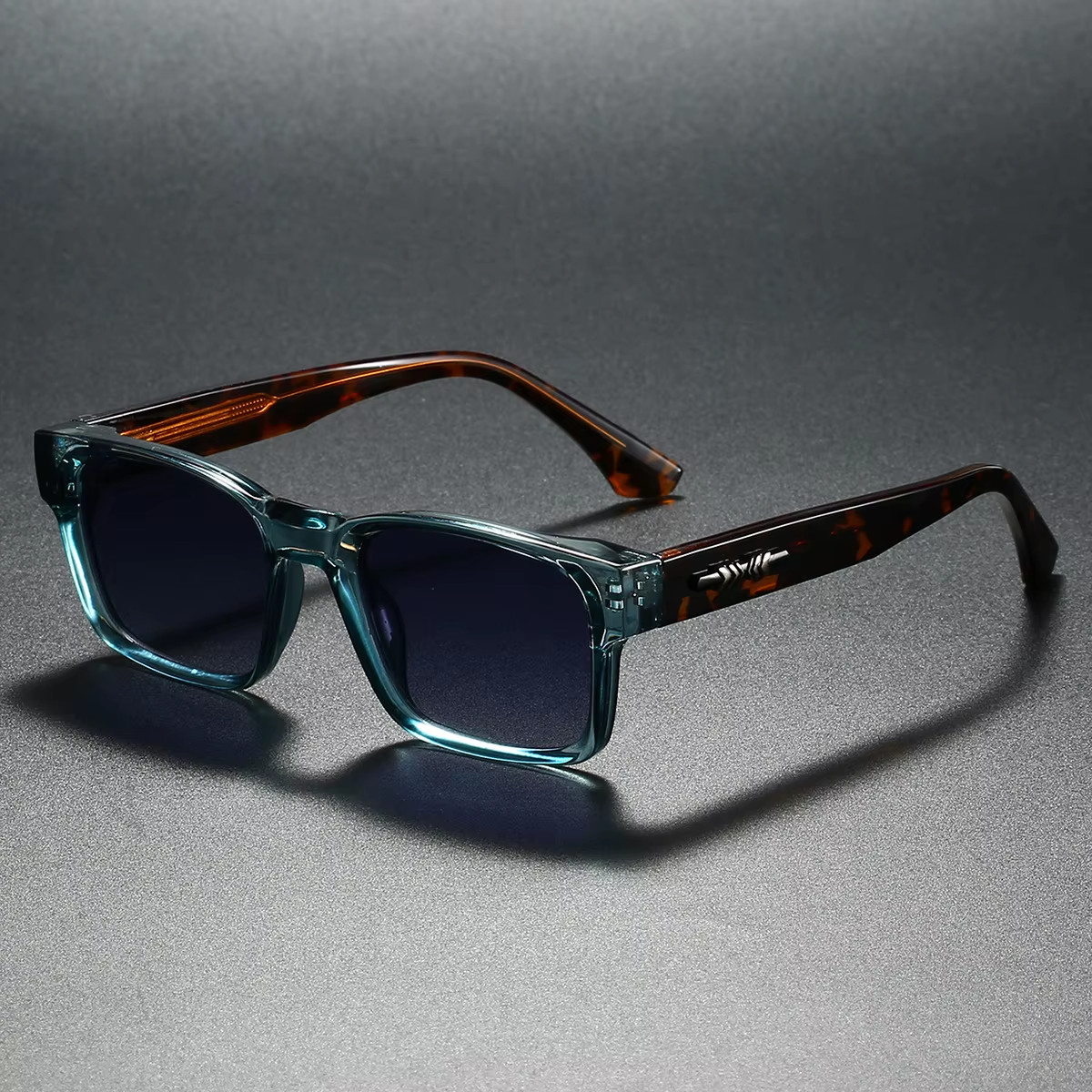 Quality Square Polarized Sunglasses Men Metal Core UV400 Unisex Sun Glasses Trav