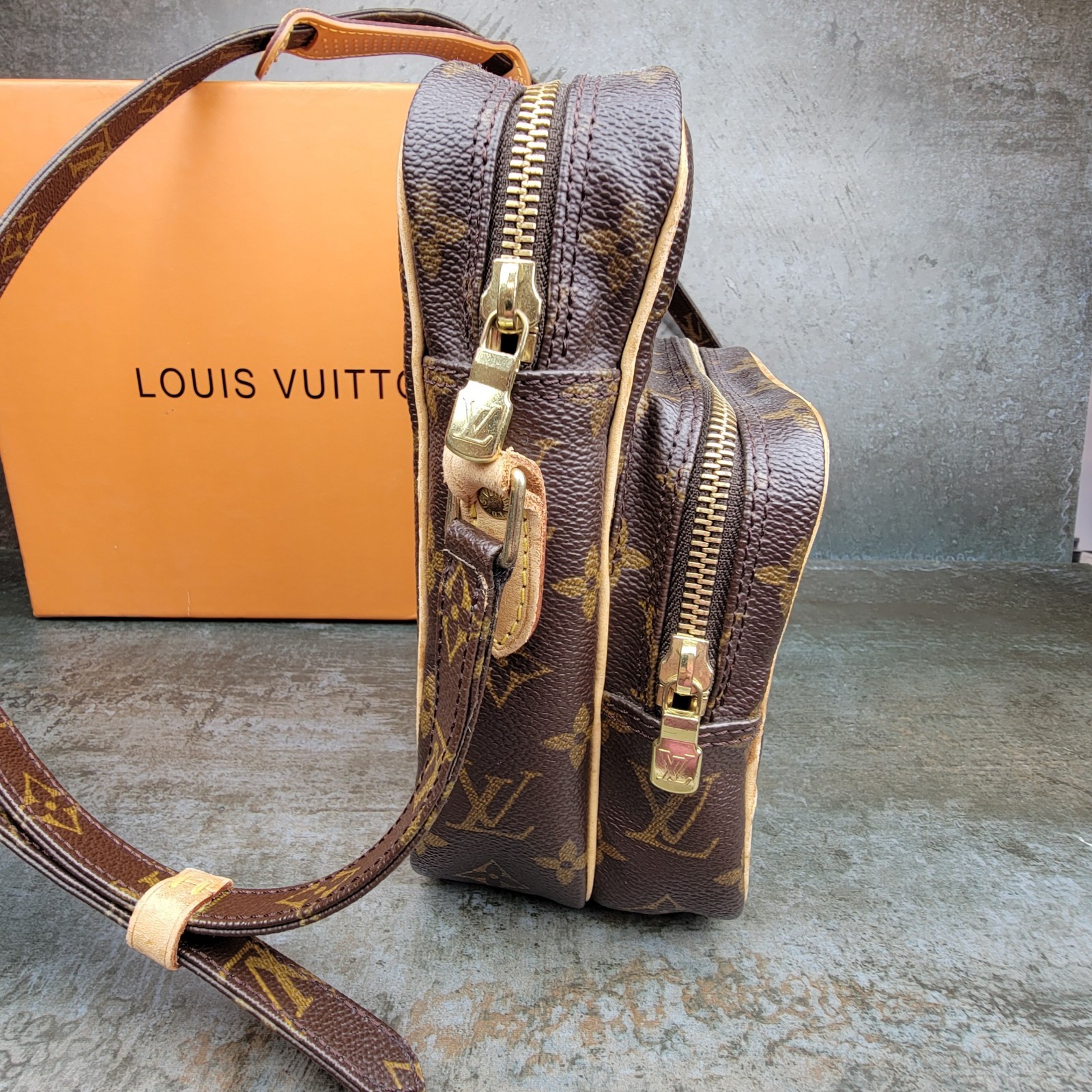 USA Seller Louis Vuitton Monogram Amazone Cross Body Shoulder Bag Leather M45236