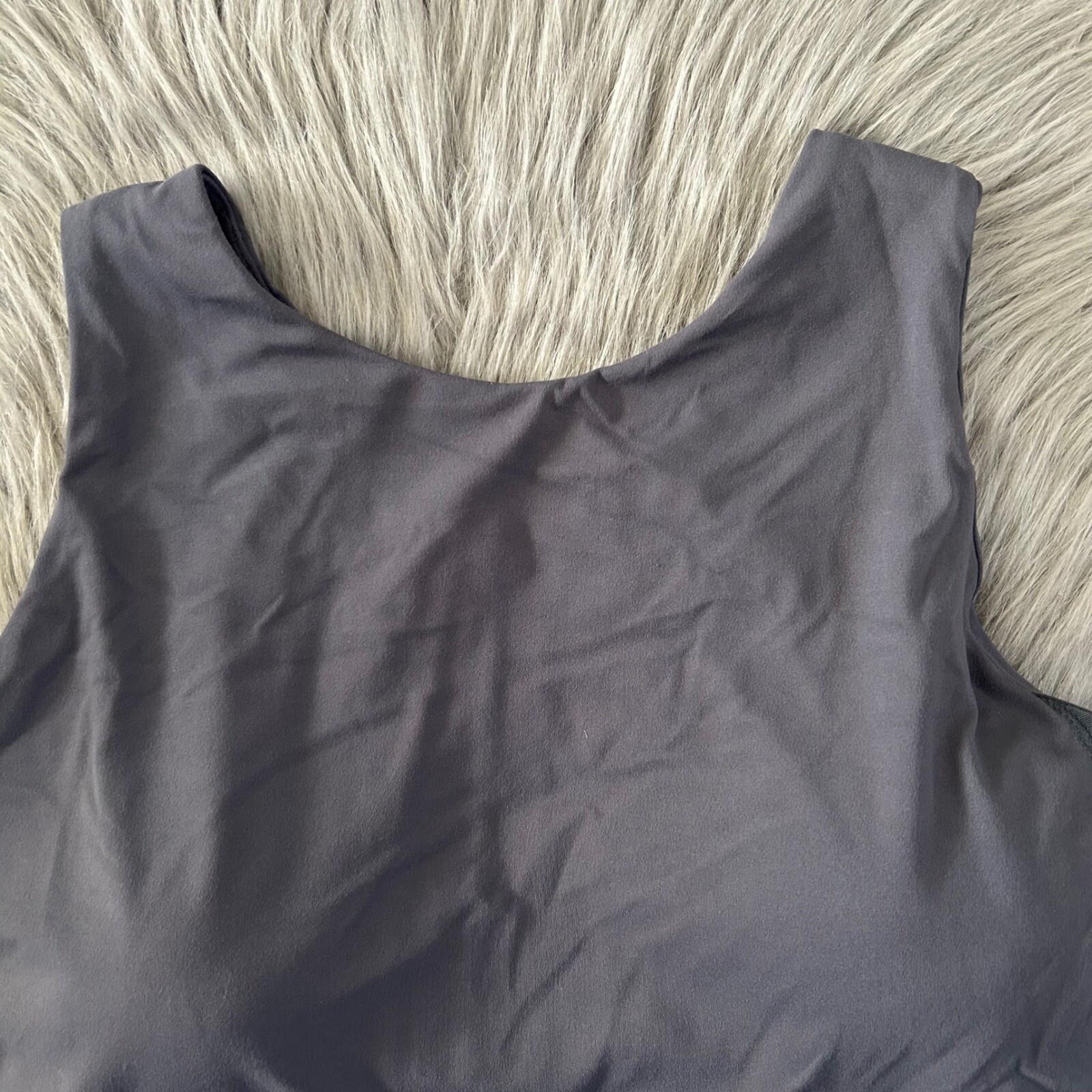 Avia Wireless Crop Sports Bra Women’s Size Large (D-DD) Gray Moisture Wicking