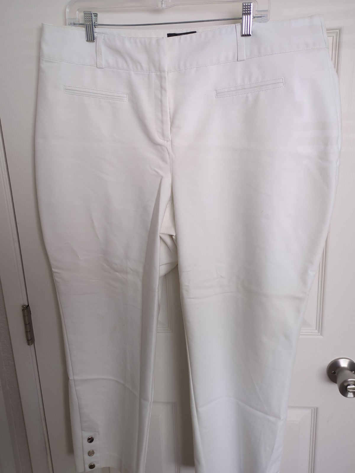 Style & Co White Pants Size 18 Snap And Zip Closure Button Embellished Ankles