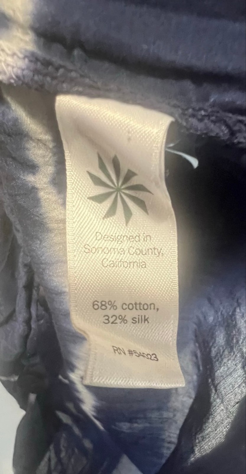 Athleta Silk Blend Blue And White Tie Dye Button Front Long Sleeve Tunic Blouse