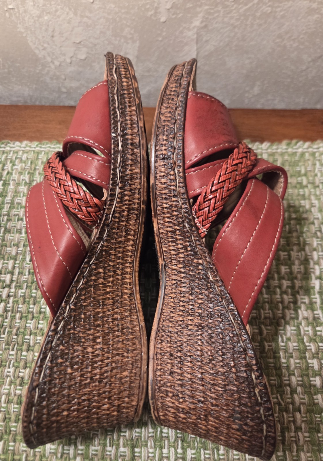 Patrizia by Spring Step “Shara” red wedge slide WOMENS SIZE 7 sandals.