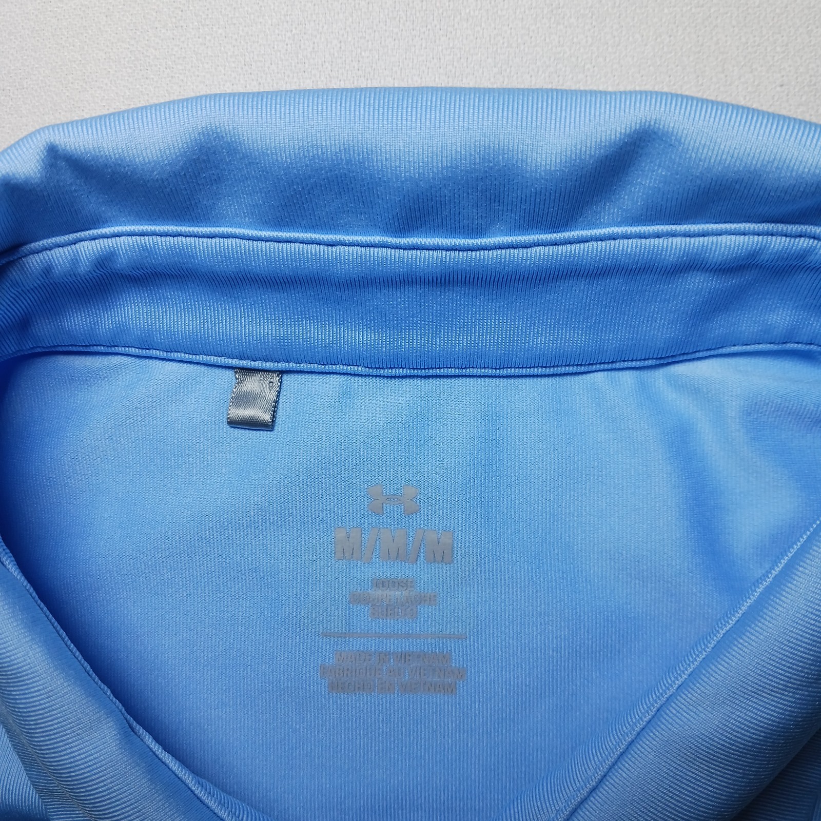 Under Armour Mens T2 Blue Polo Loose Medium Indian Hills Country Club UM0550