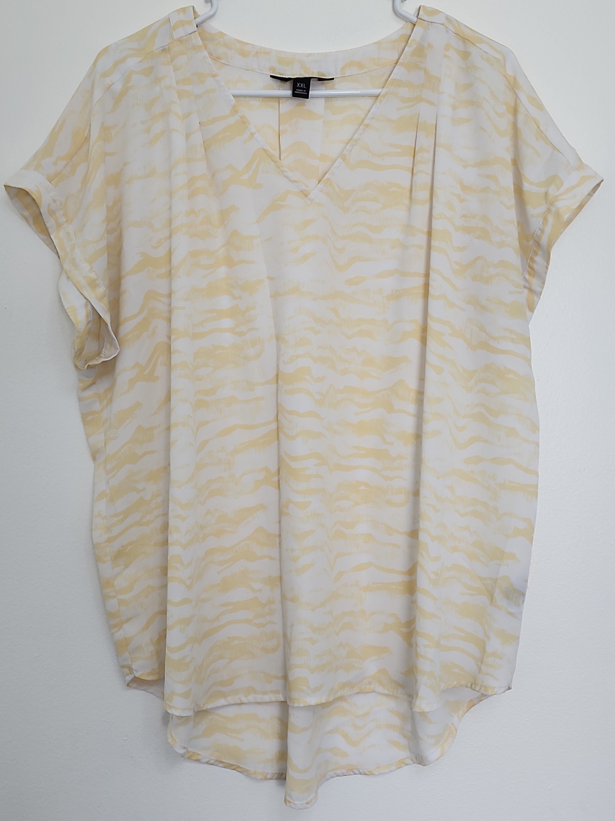 Simply Vera Wang Tunic Top Women’s XXL Blouse White Yellow Short Sleeve Boxy