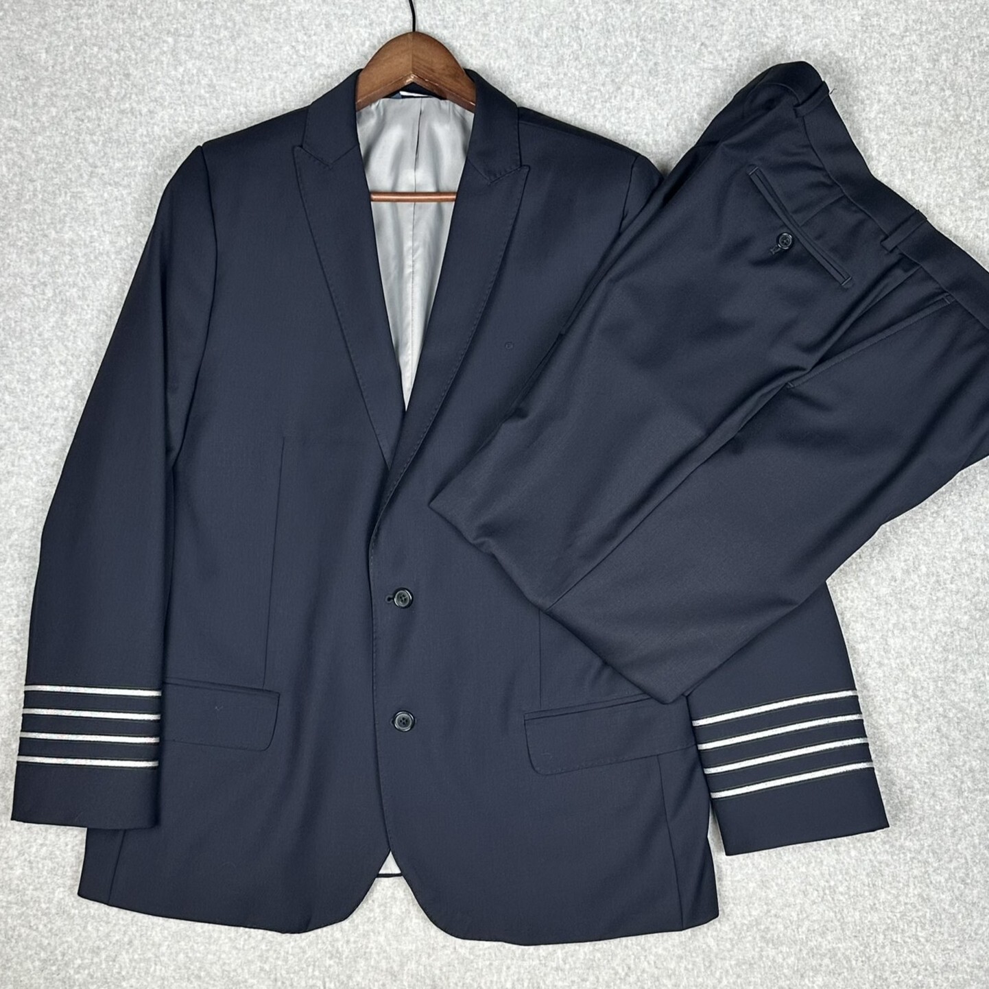 Brooks Brothers NetJets Suit Navy Blue Pilot 2 Piece 2 Vent Blazer 44R Pants 38