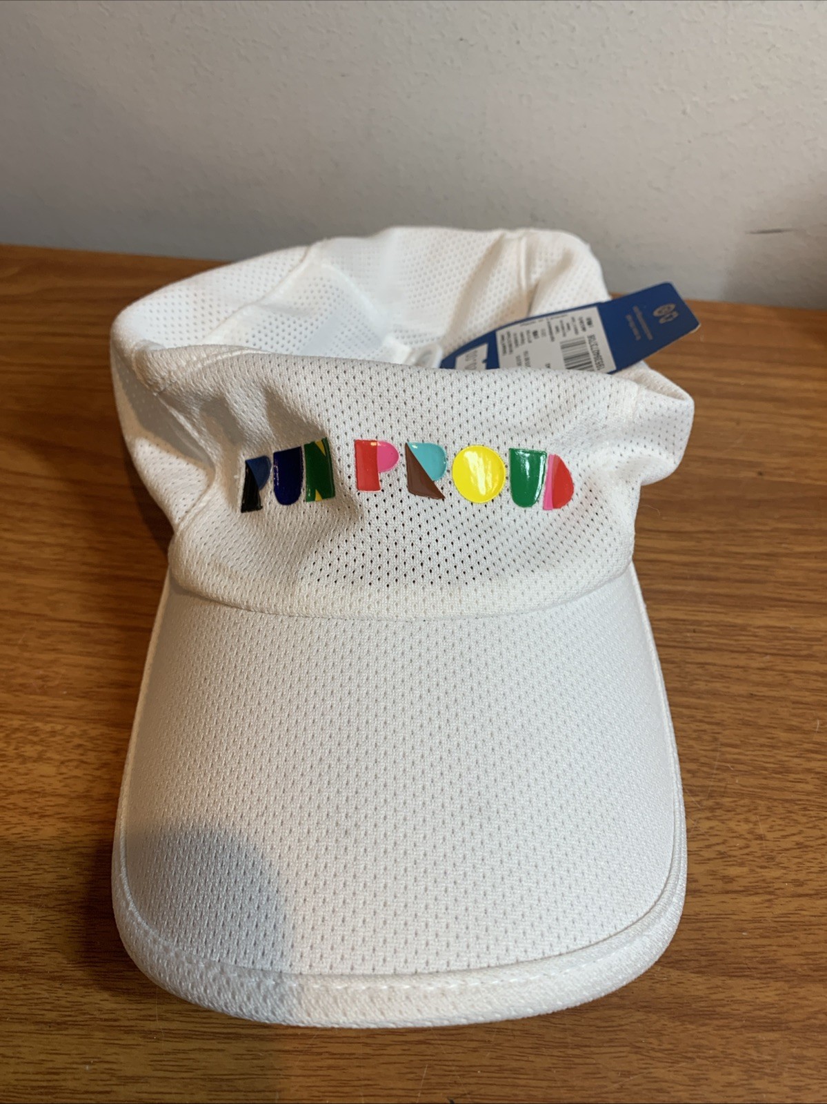 Women’s Brooks Run Happy Run Proud Pride Hat Adjustable Breathable NEW