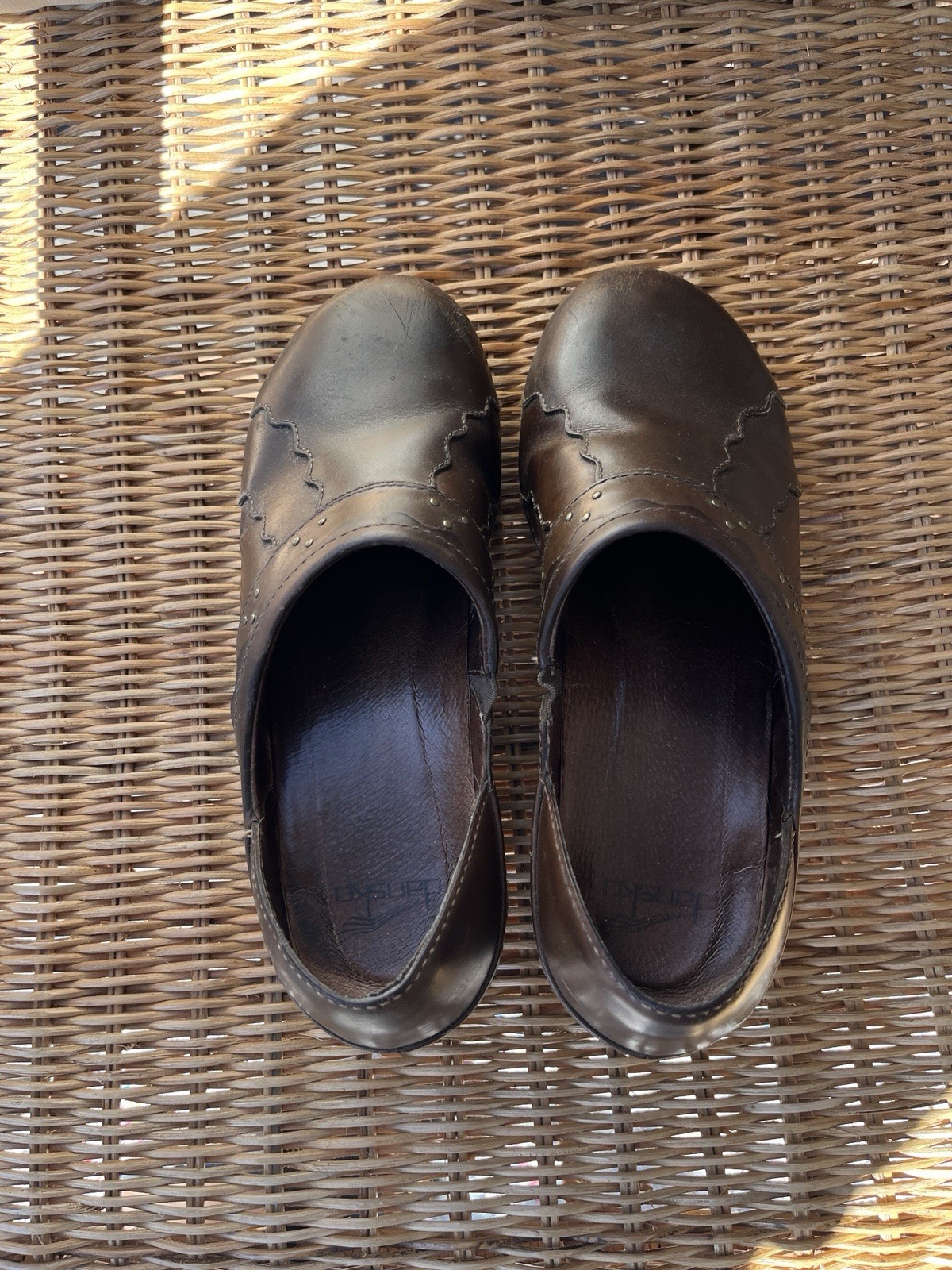 Dansko Hailey Brown Leather Clogs Women’s Size 39 US 8.5
