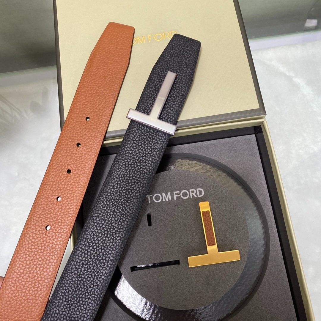 TOM FORD Reversible Black /Brown Leather T Logo Belt Men’s S.S. Buckle